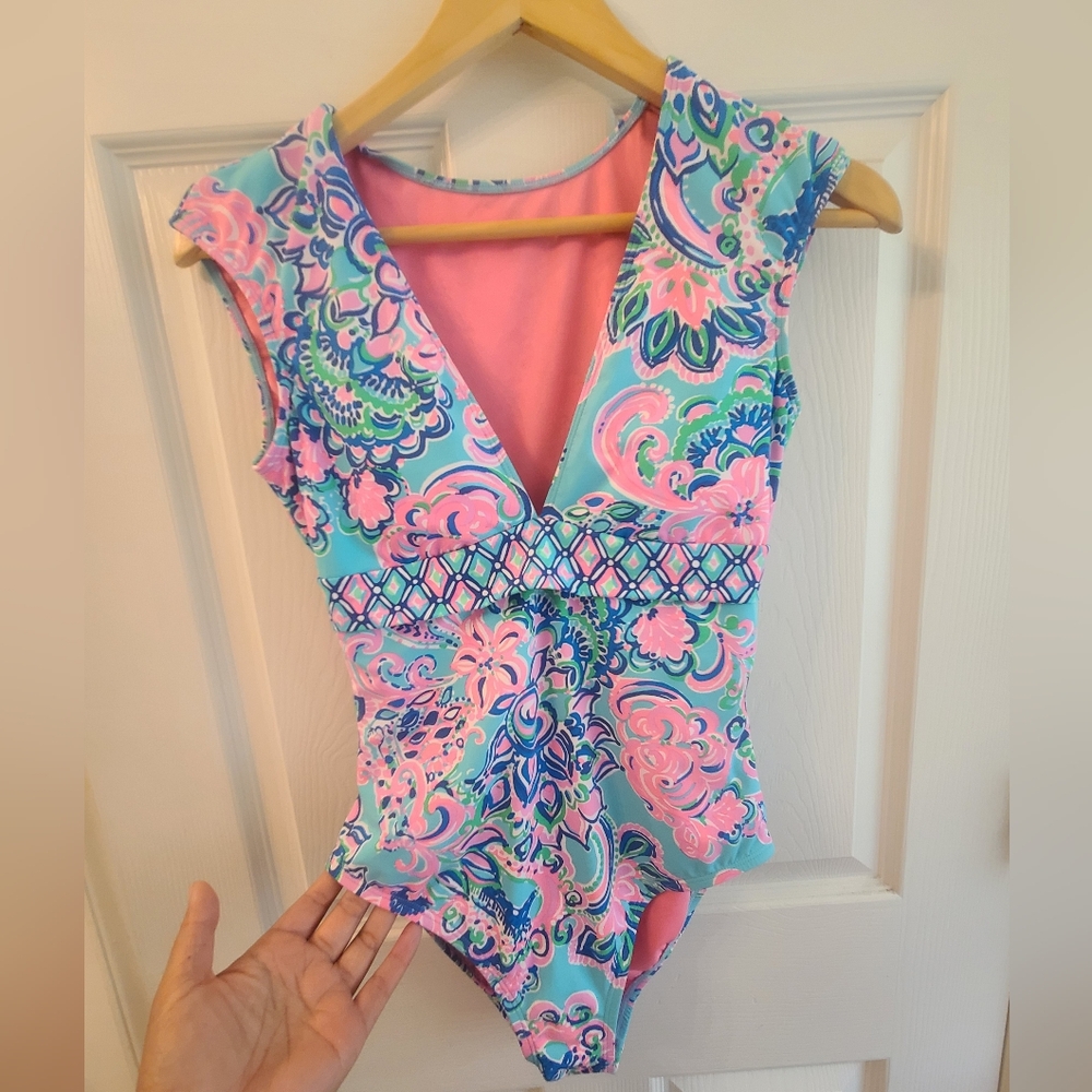 Lilly Pulitzer imogen bathing suit